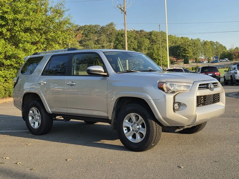 Used 2024 Classic Silver Metallic TOYOTA SR5 image 4