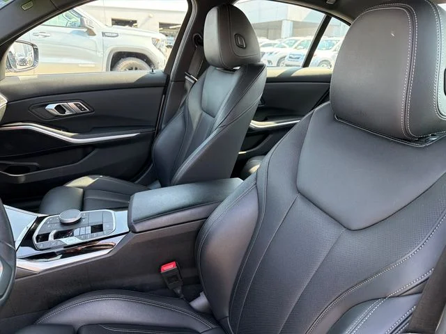 2023 BMW 3 Series 330i - Photo 20