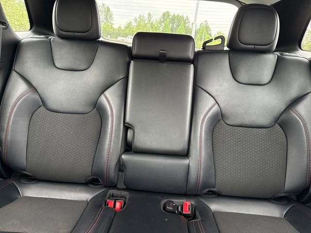 Used 2022 Bright White Clearcoat Jeep Trailhawk image 16