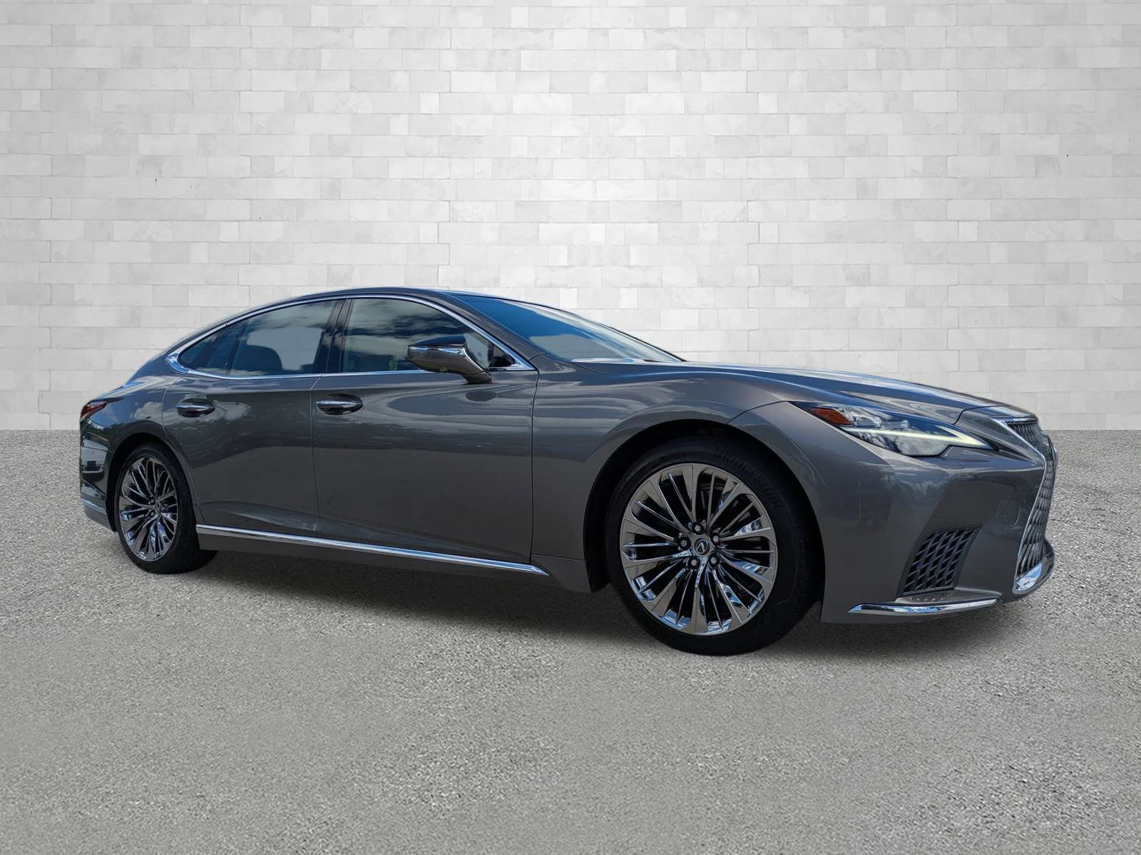2023 Lexus LS 500 500 RWD's photo