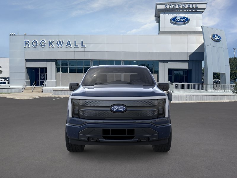 2025 Ford F-150 Lightning Flash - Photo 6