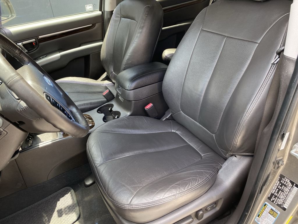 Used 2011 Gray Hyundai Limited image 11