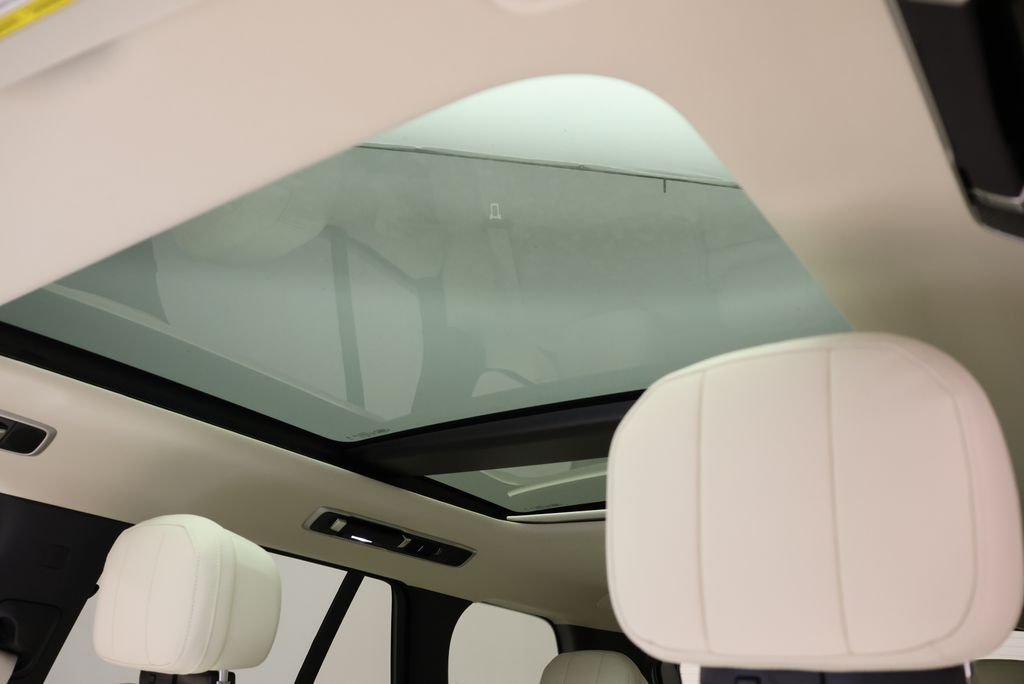 New 2026 Varesine Blue LAND ROVER SE PHEV image 13