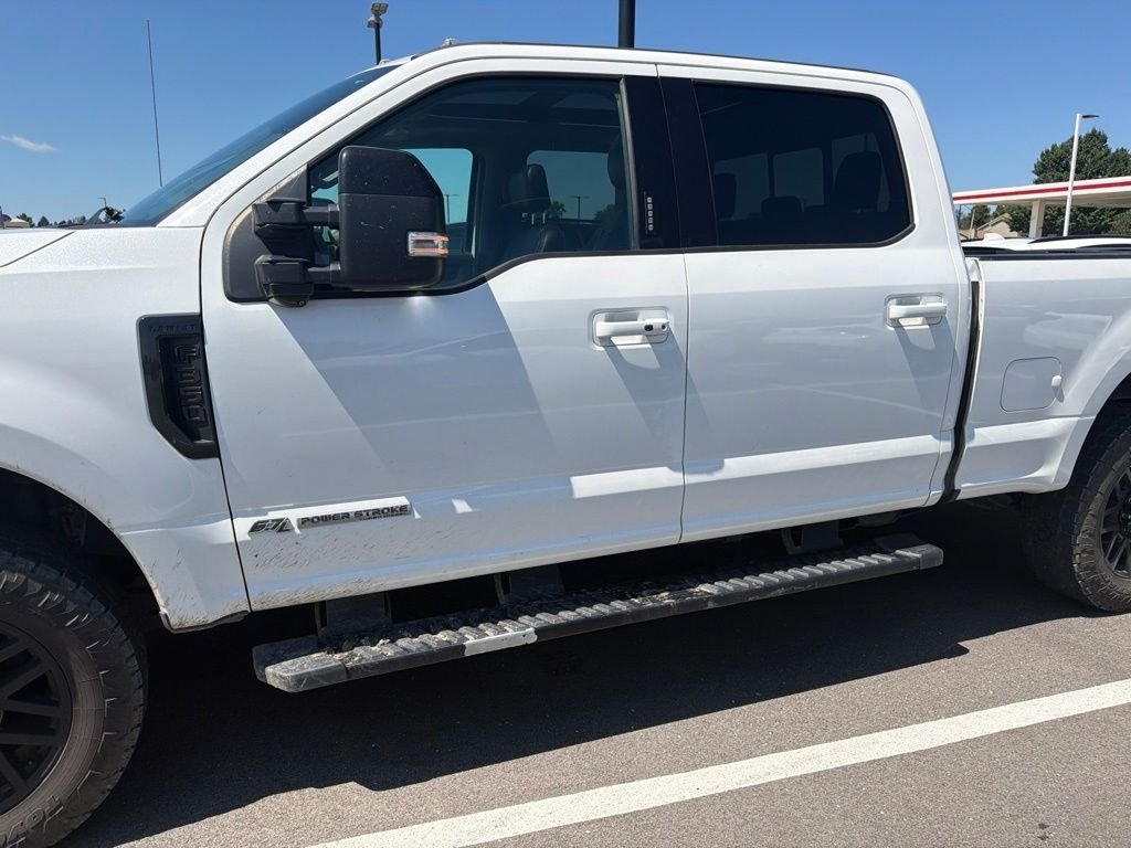 Used 2021 White Metallic Ford Lariat image 4