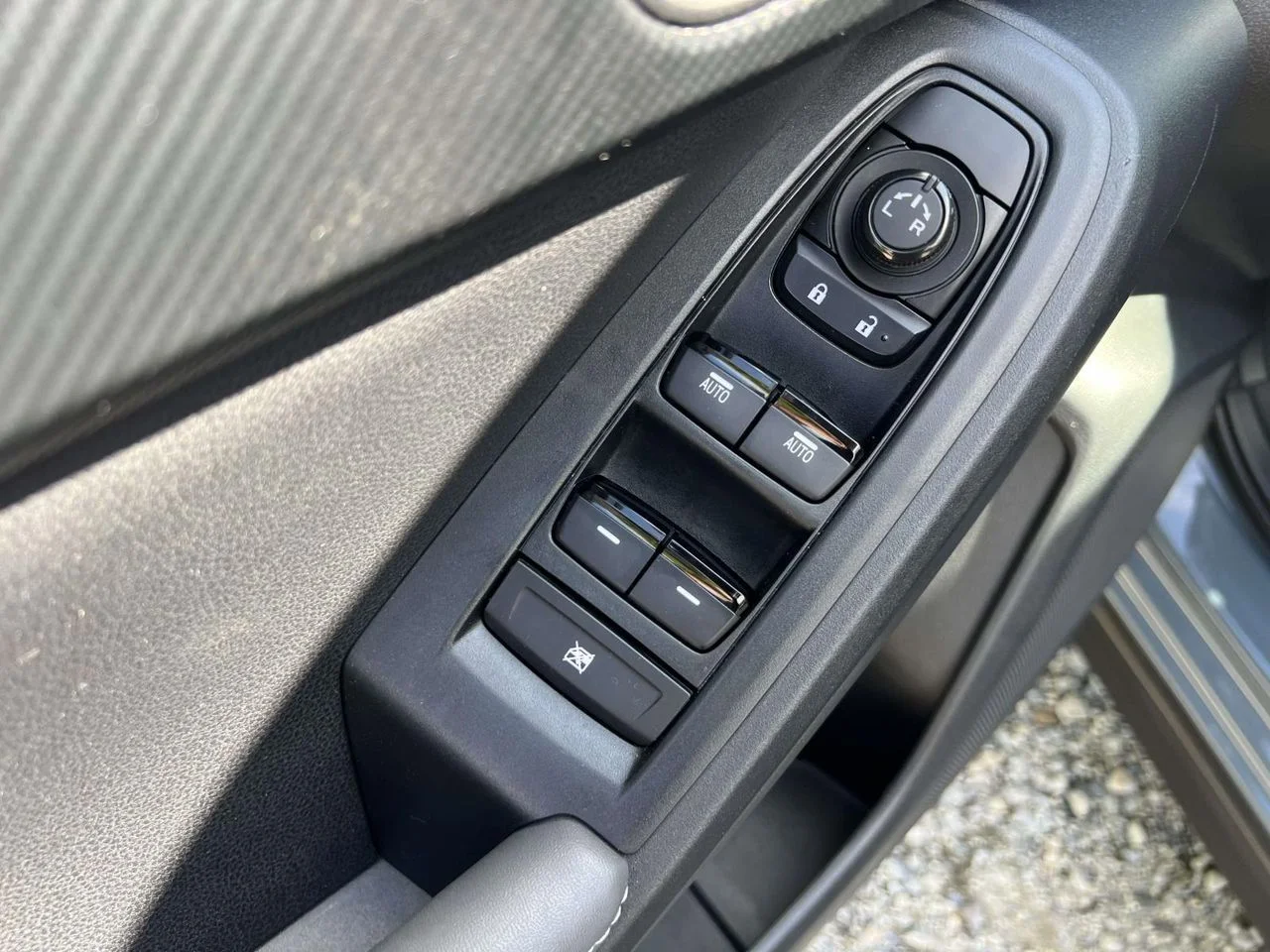 Used 2024 Offshore Blue Metallic Subaru Premium image 22