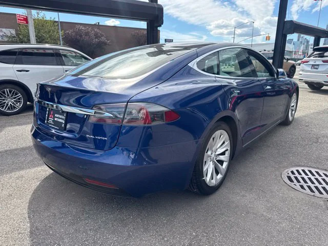 Used 2020 Blue Tesla Long Range image 7