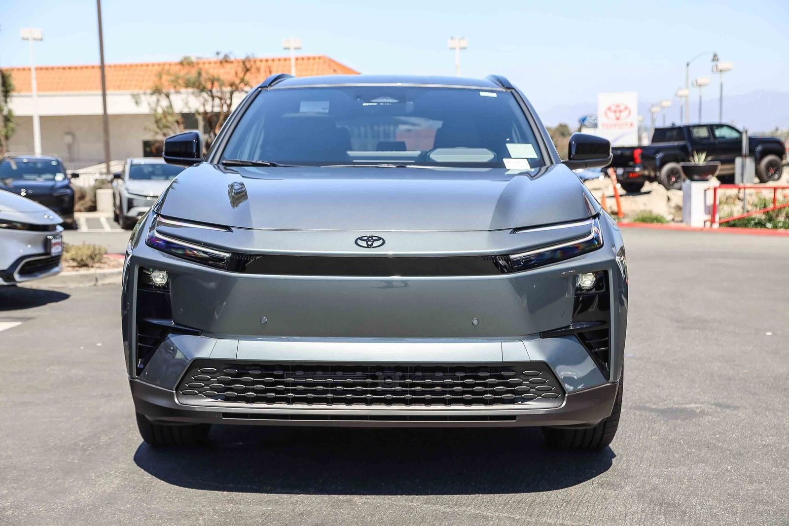 New 2026 Overcast Toyota  SE image 2