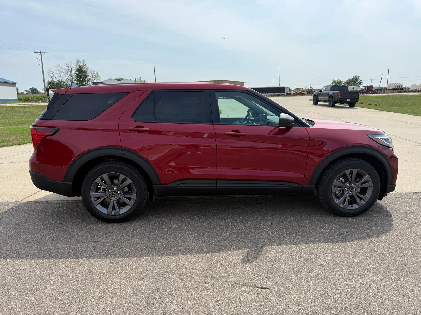 New 2027 Ruby Red Metallic Tinted Clearcoat Ford Active image 8