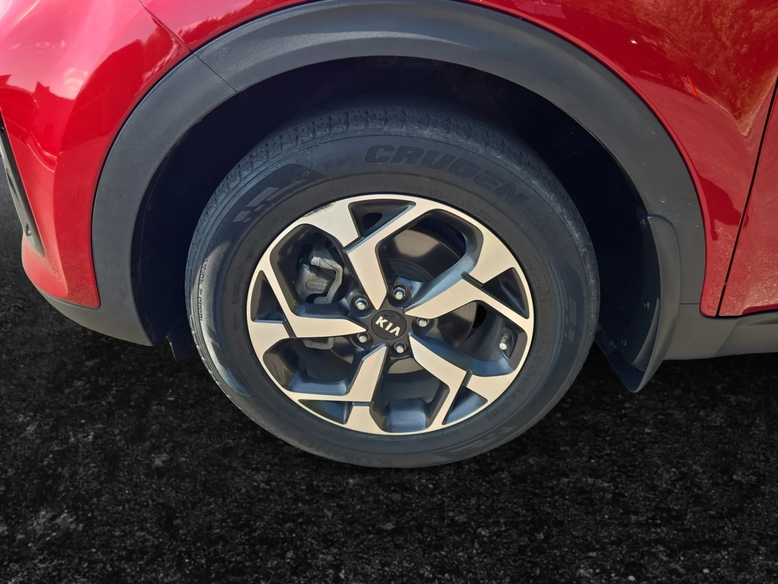 Used 2021 Red Kia LX image 9