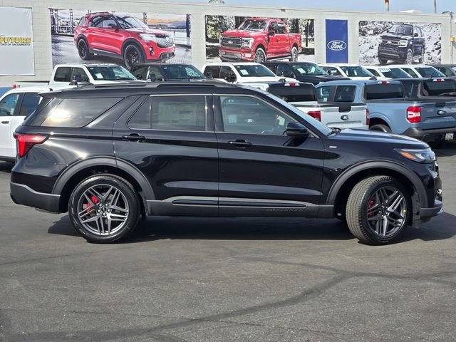 New 2026 Black Ford ST-Line image 3