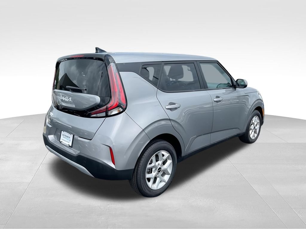 Used 2025 Gray Kia LX image 8