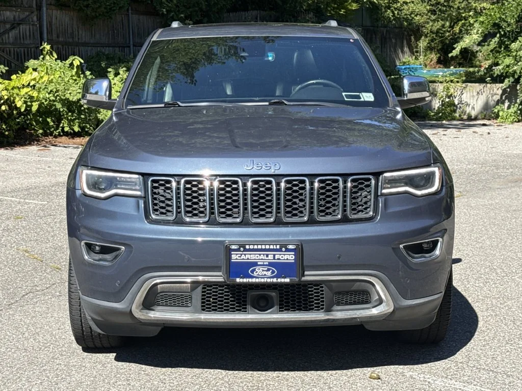 Used 2019 Blue Jeep Limited image 2