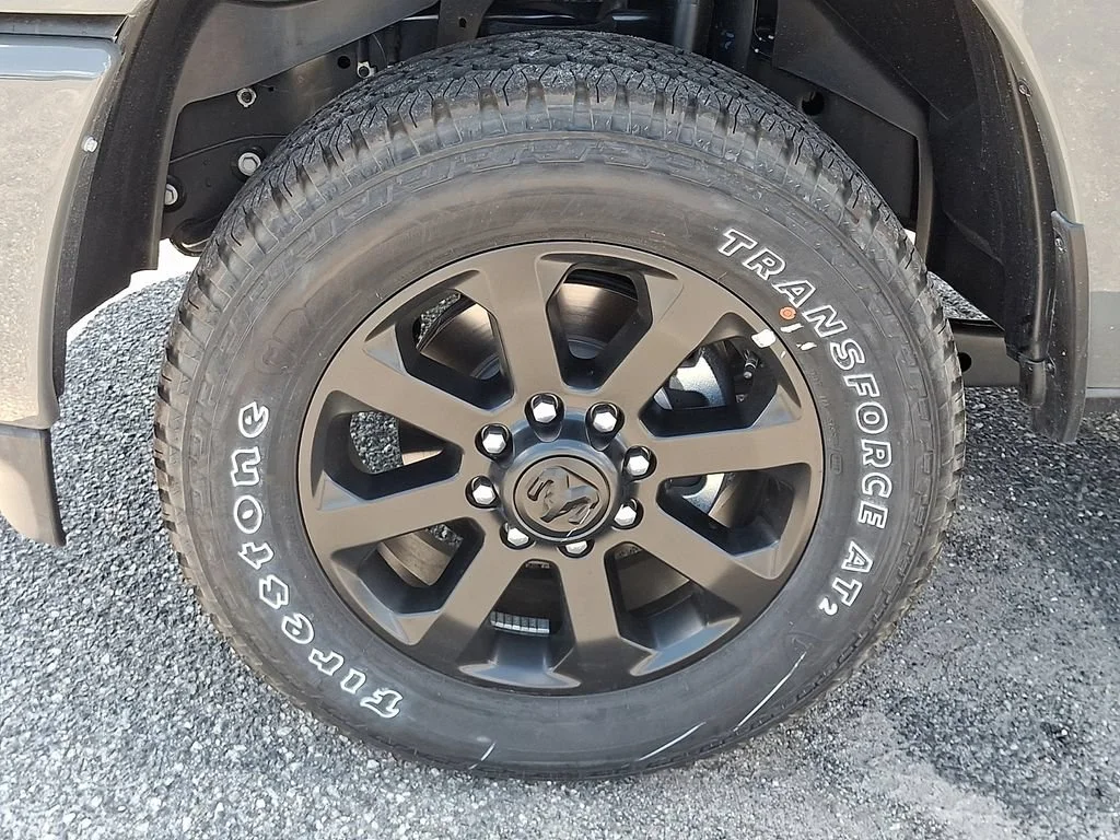 New 2026 Ceramic Gray Clearcoat Ram Big Horn image 19