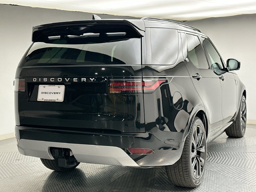 New 2026 Santorini Black Metallic Land Rover Gemini Edition image 3