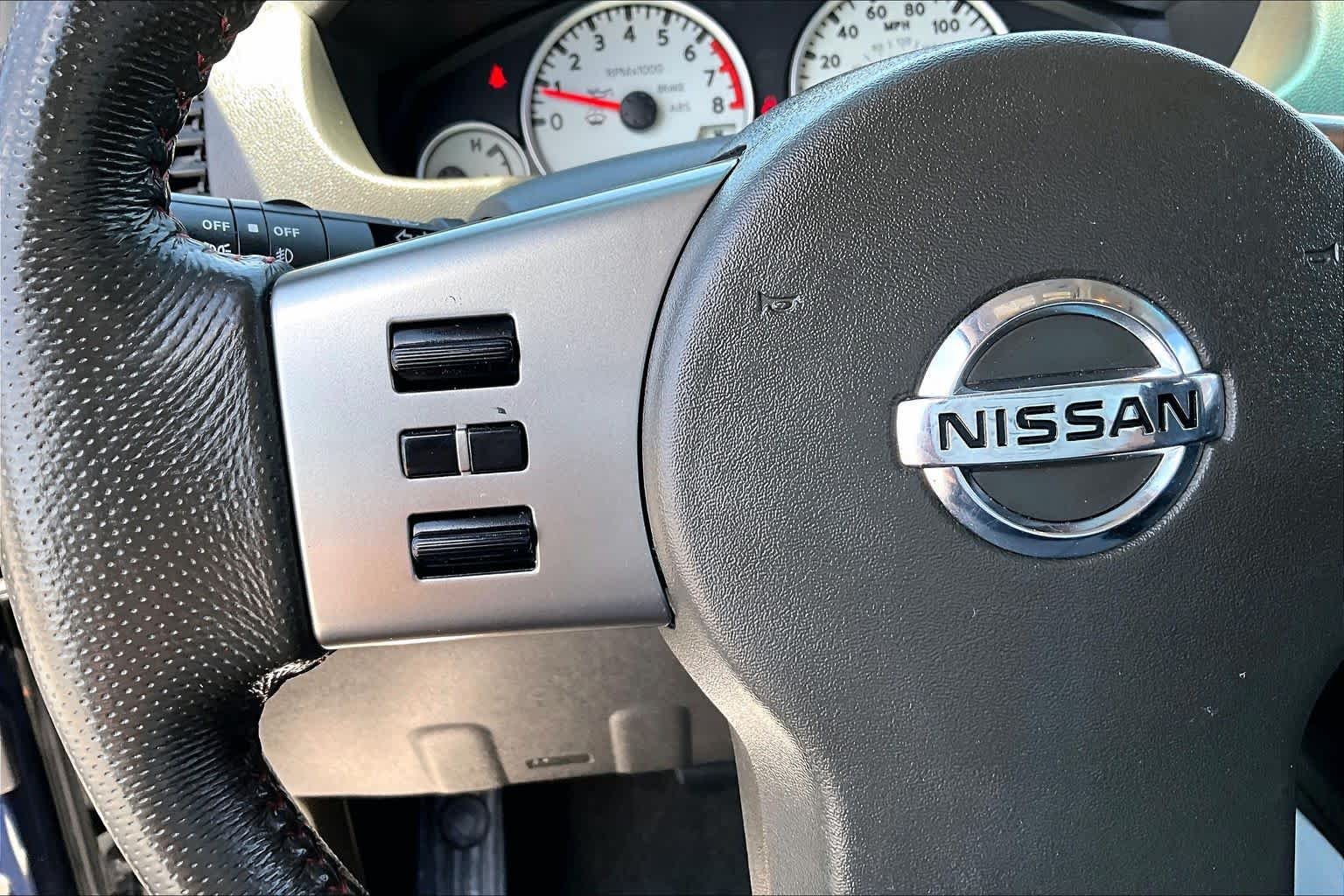 Used 2011 Navy Blue Nissan PRO-4X image 23