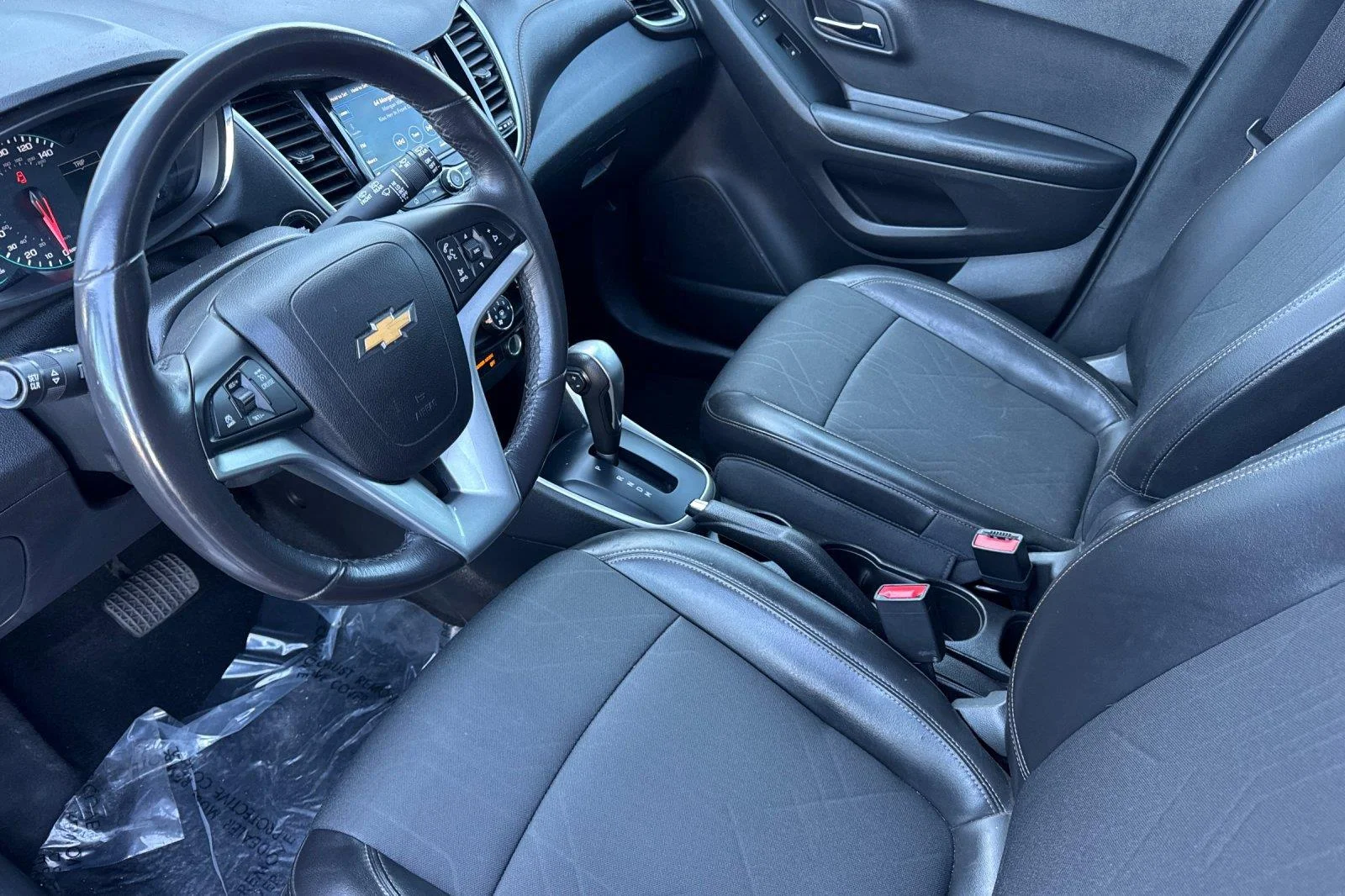 Used 2022 Crimson Metallic Chevrolet LT image 10