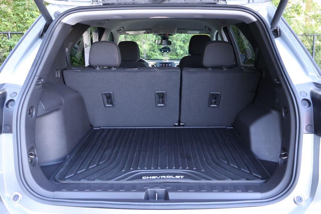 2024 Chevrolet Equinox LT - Photo 47