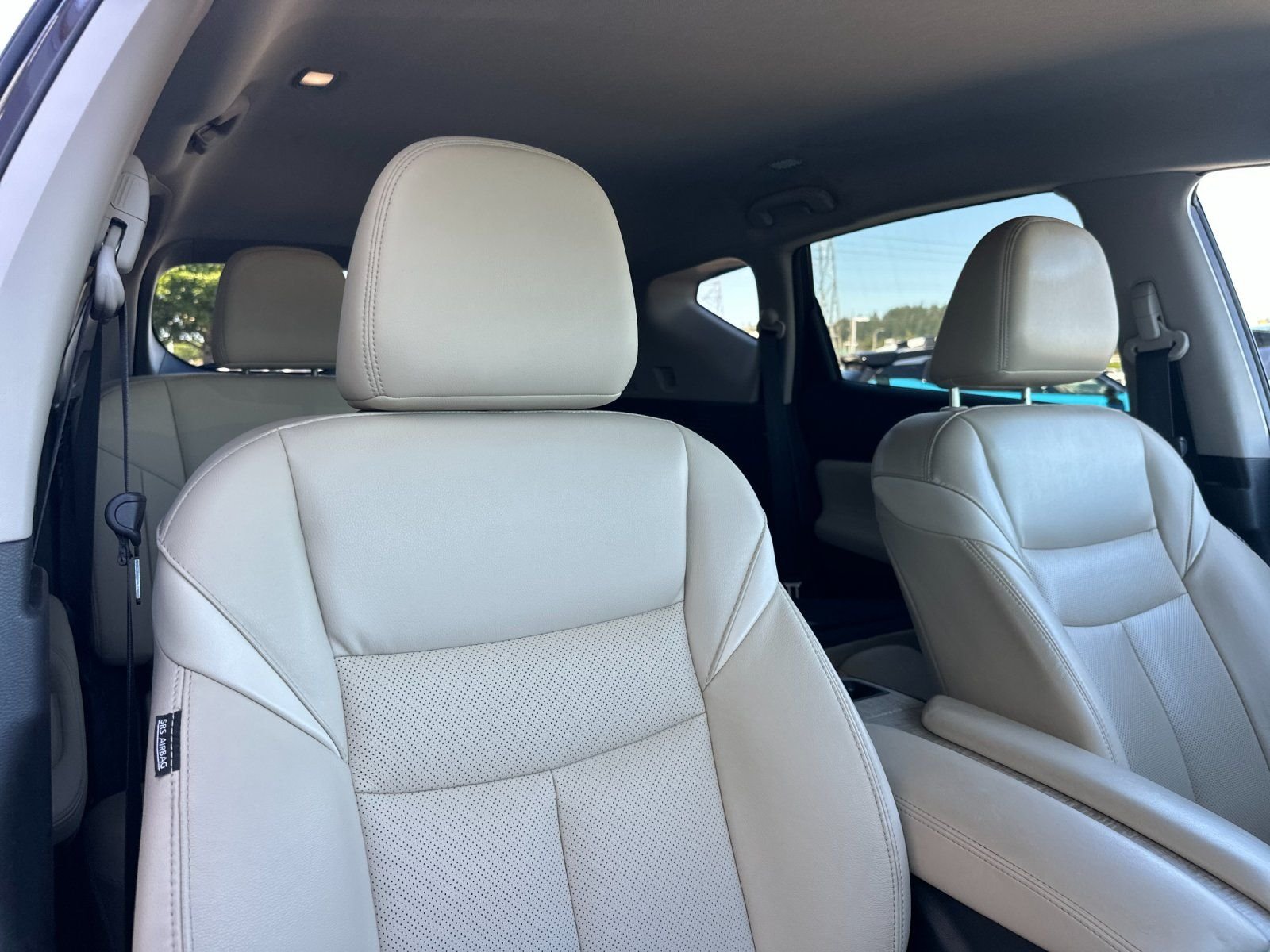 Used 2021 Mocha Almond Pearl Nissan SL image 16