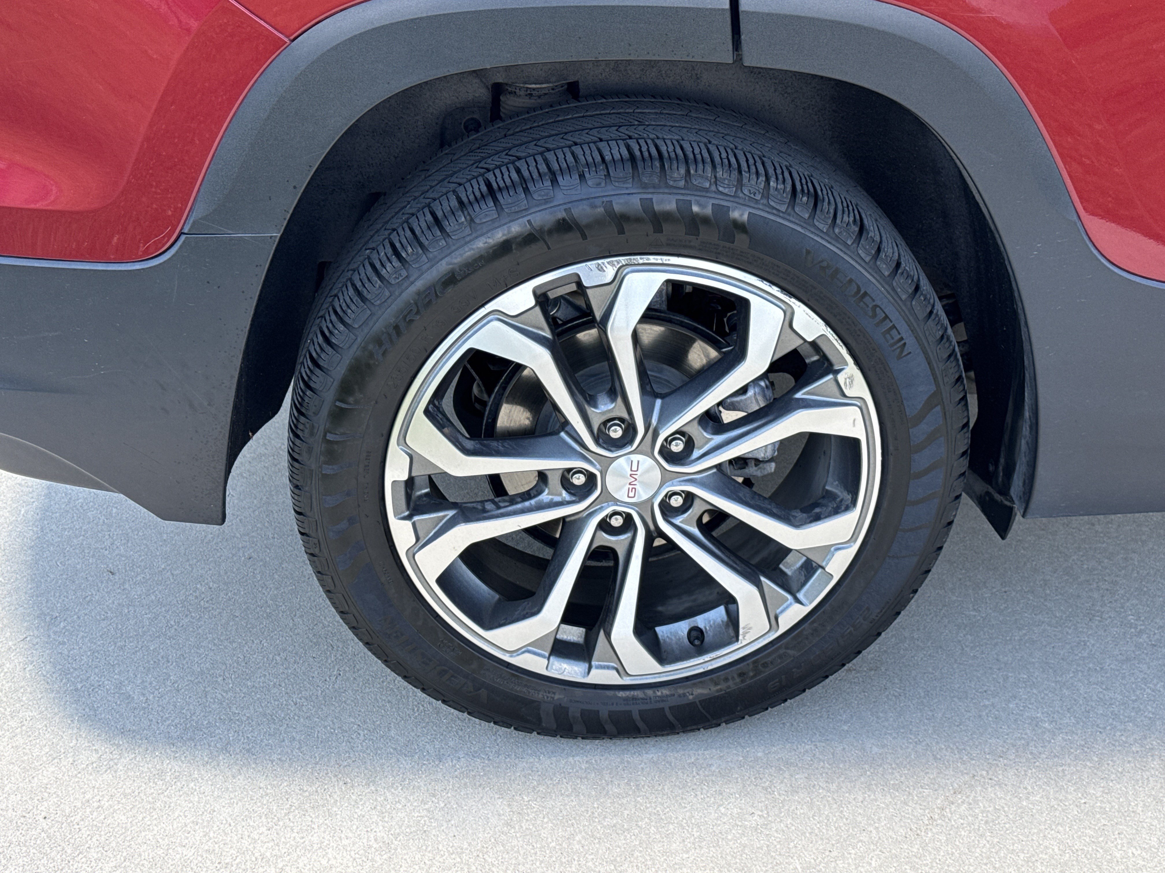 Used 2020 RED QUARTZ TINTCOAT GMC SLT image 12