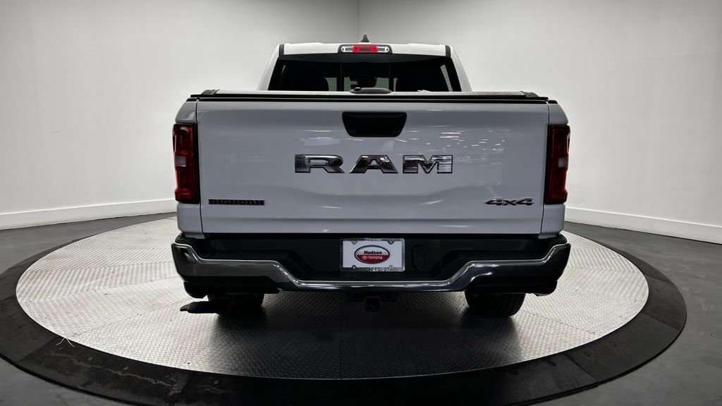 Used 2025 White Ram Big Horn/Lone Star image 41