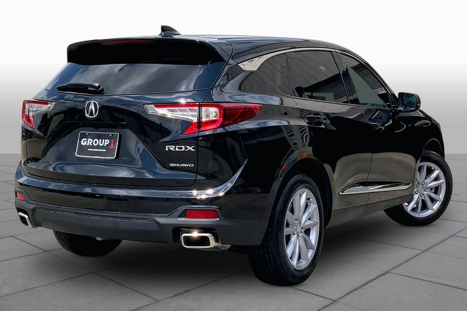 Used 2024 Majestic Black Pearl Acura  image 13
