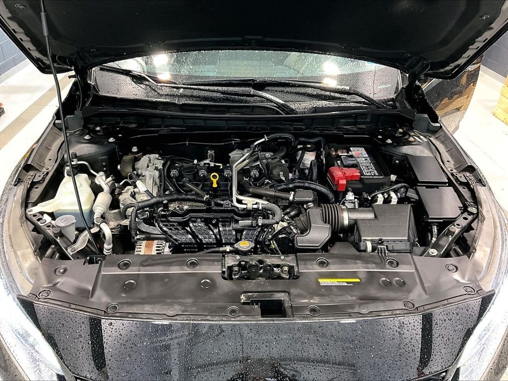 Used 2023 Black Nissan 2.5 SL image 28
