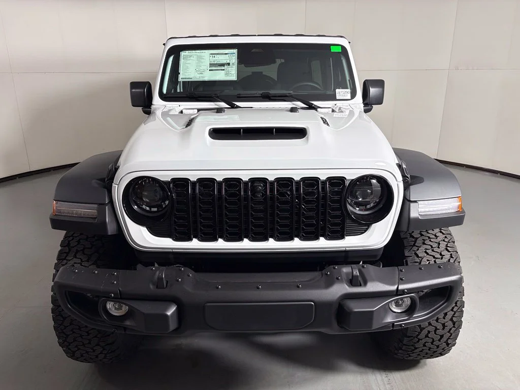 New 2027 White Jeep Willys 392 image 3