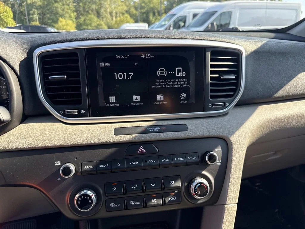 Used 2020 Red Kia LX image 19