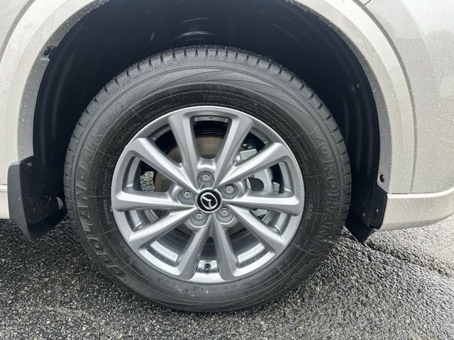 2025 Mazda CX-5 S Preferred package - Photo 12