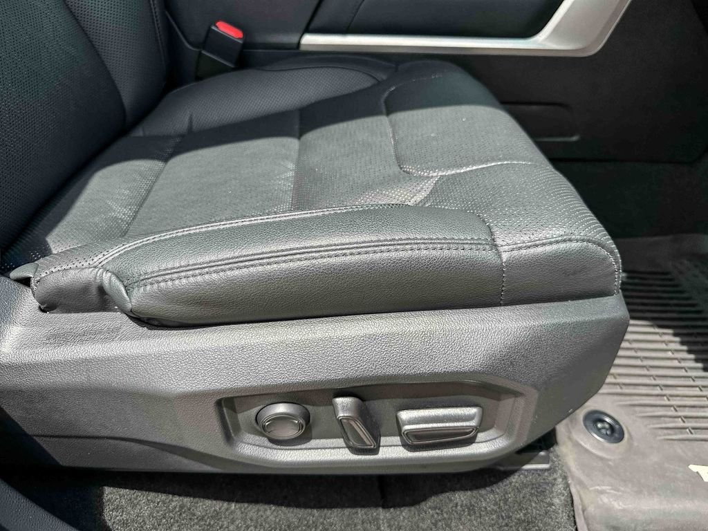 2024 Toyota Tundra Limited - Photo 23