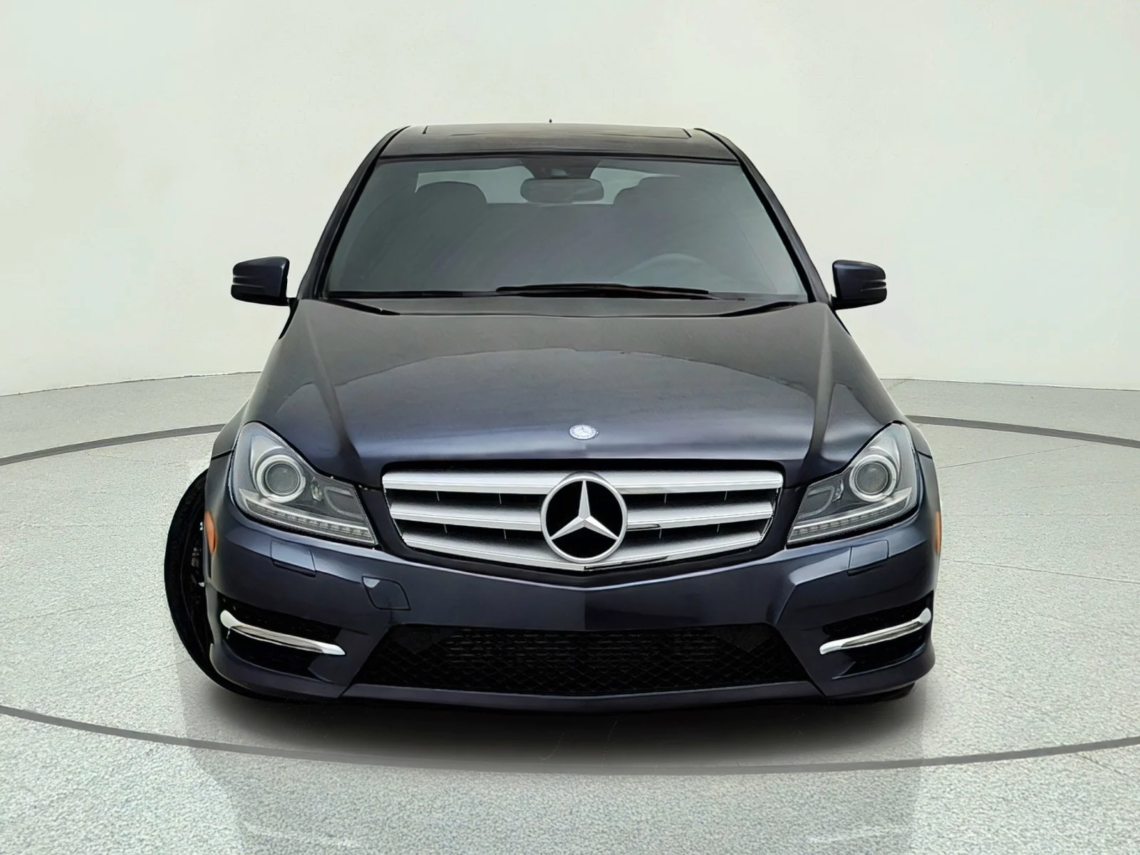 Used 2013 Steel Grey Metallic Mercedes-Benz C 250 Sport image 3