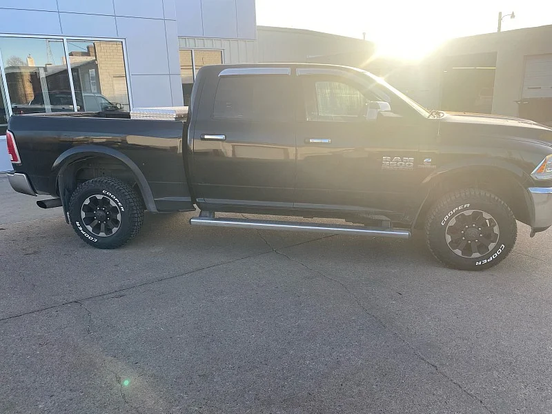 Used 2014 RAM Ram 3500 Laramie with VIN 3C63R3EL9EG255425 for sale in Kansas City