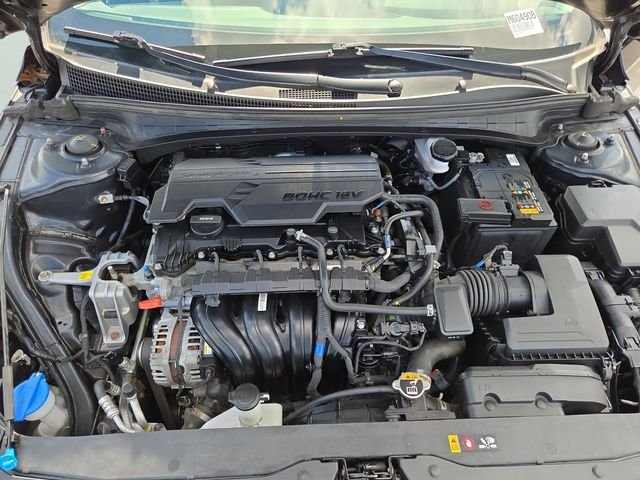 Used 2022 Black Hyundai SEL image 33