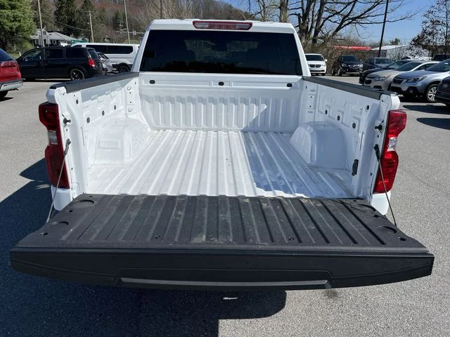 Used 2026 Summit White Chevrolet LT image 22