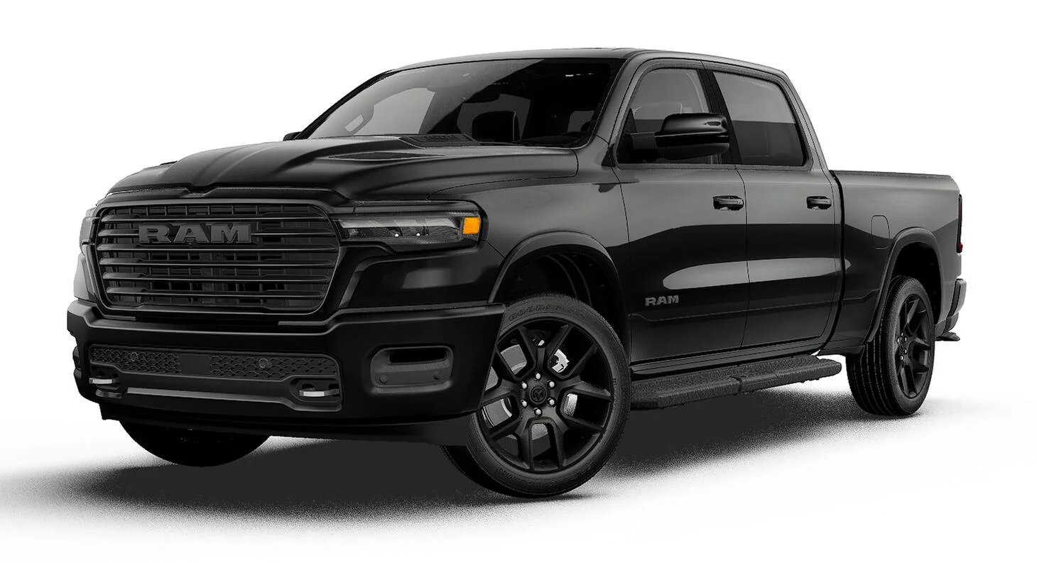 New 2027 Diamond Black Crystal Pearl-Coat Exterior Paint RAM LARAMIE image 13