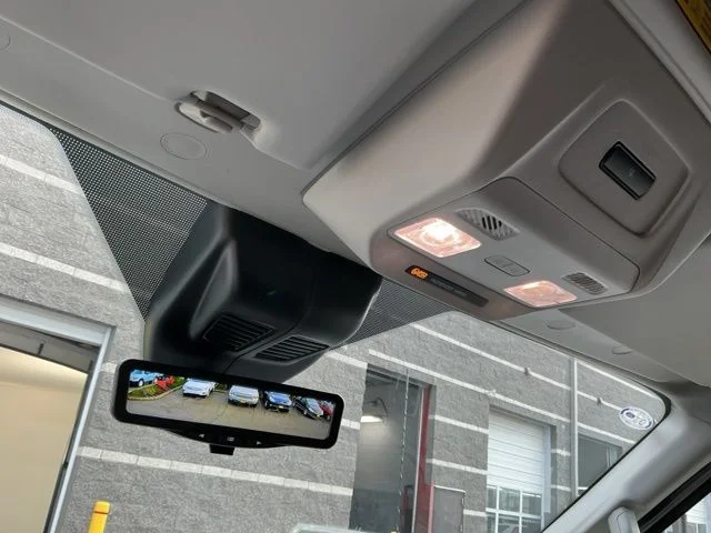 New 2026 Oxford White Ford Base image 23
