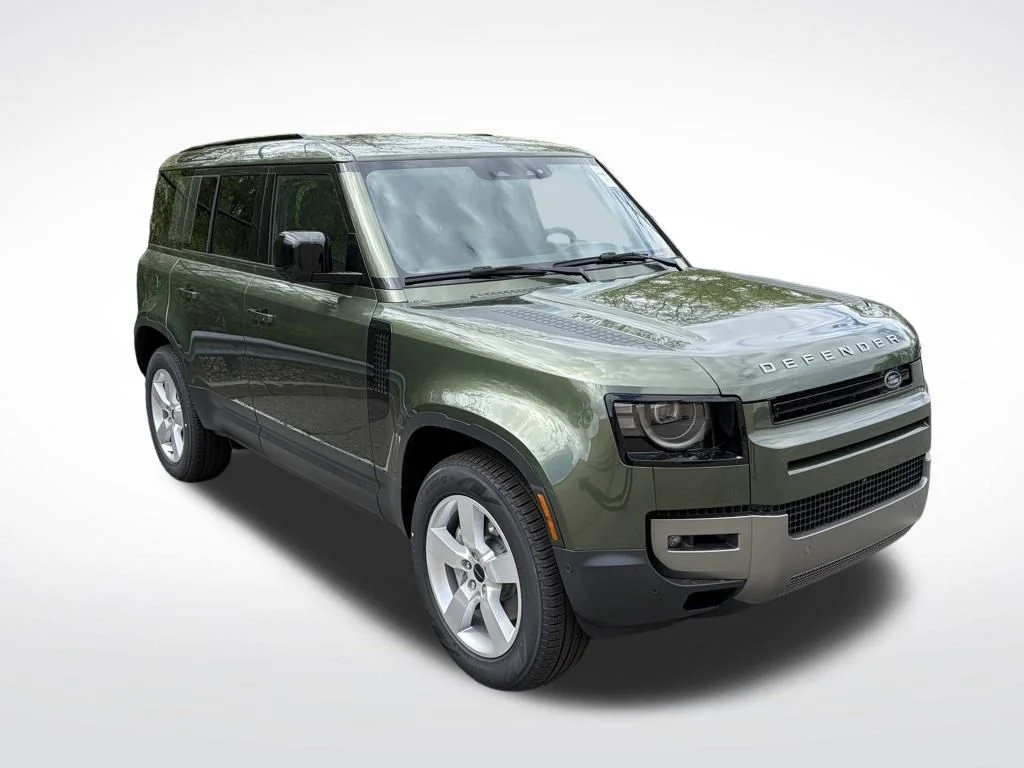 New 2026 Woolstone Green Land Rover S image 3