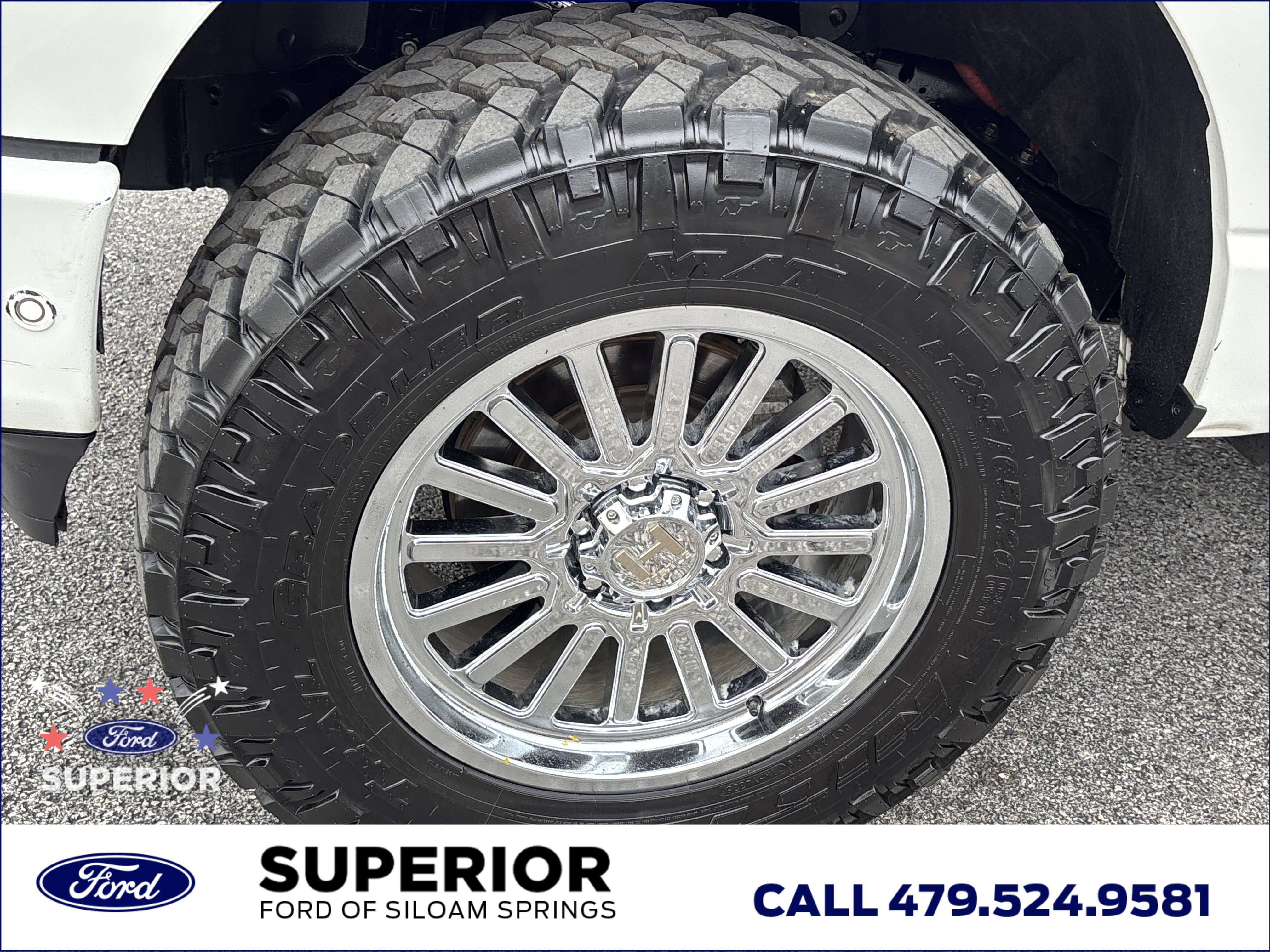 Used 2023 Star White Metallic Tri-Coat Ford Platinum 4WD image 12