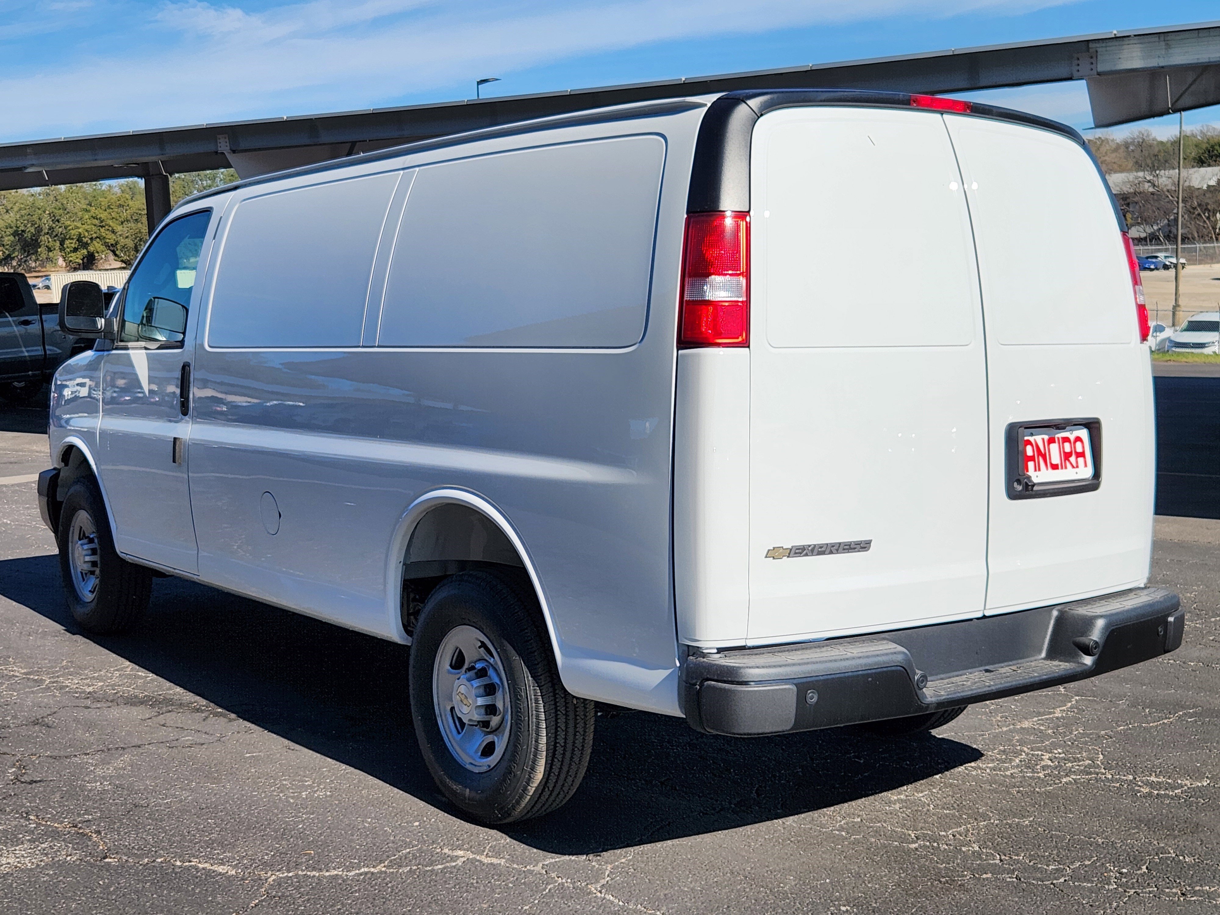 2025 Chevrolet Express Cargo Work Van - Photo 3