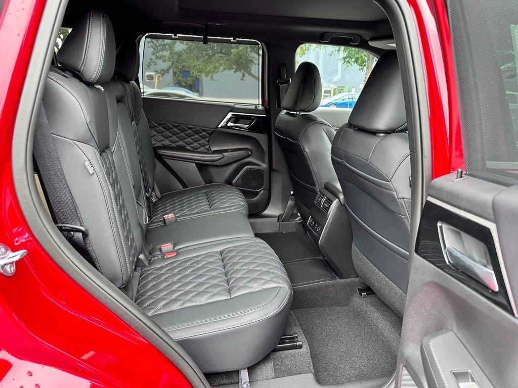 New 2026 Royal Red Nissan Platinum image 20
