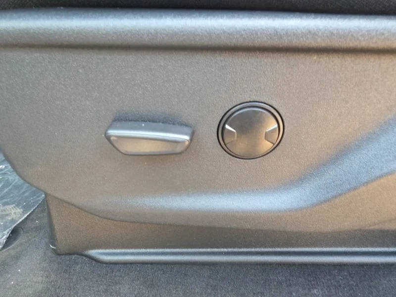 New 2026 Carbonized Gray Metallic Ford F-250® XLT image 29