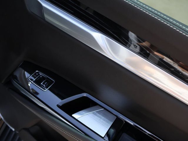 2026 Cadillac Escalade Sport - Photo 10