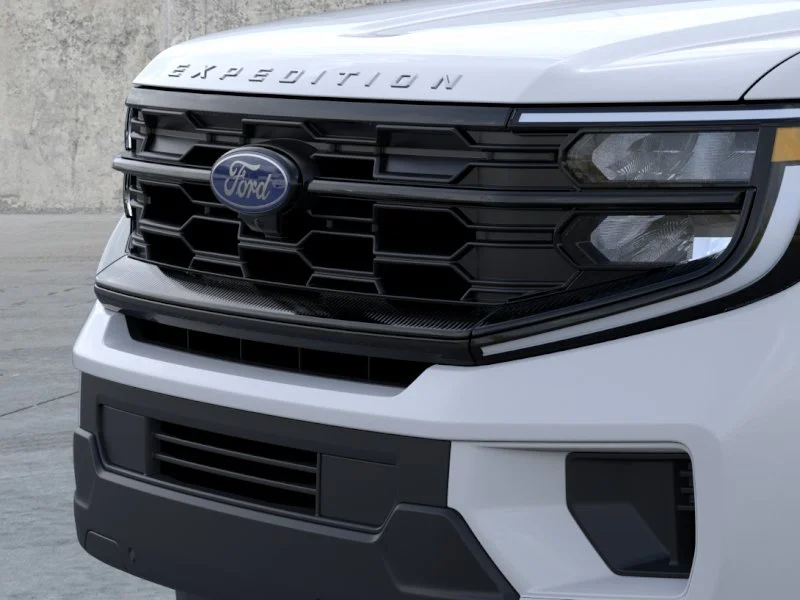 New 2026 Silver Ford Active image 40