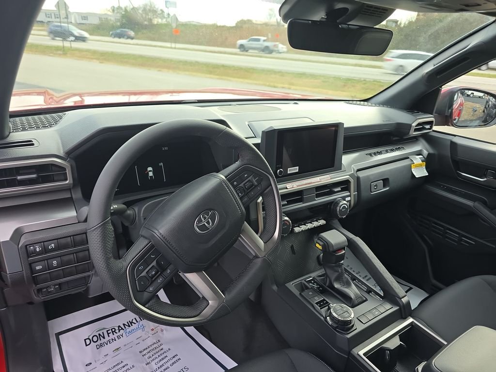 2026 Toyota Tacoma TRD Off Road - Photo 11