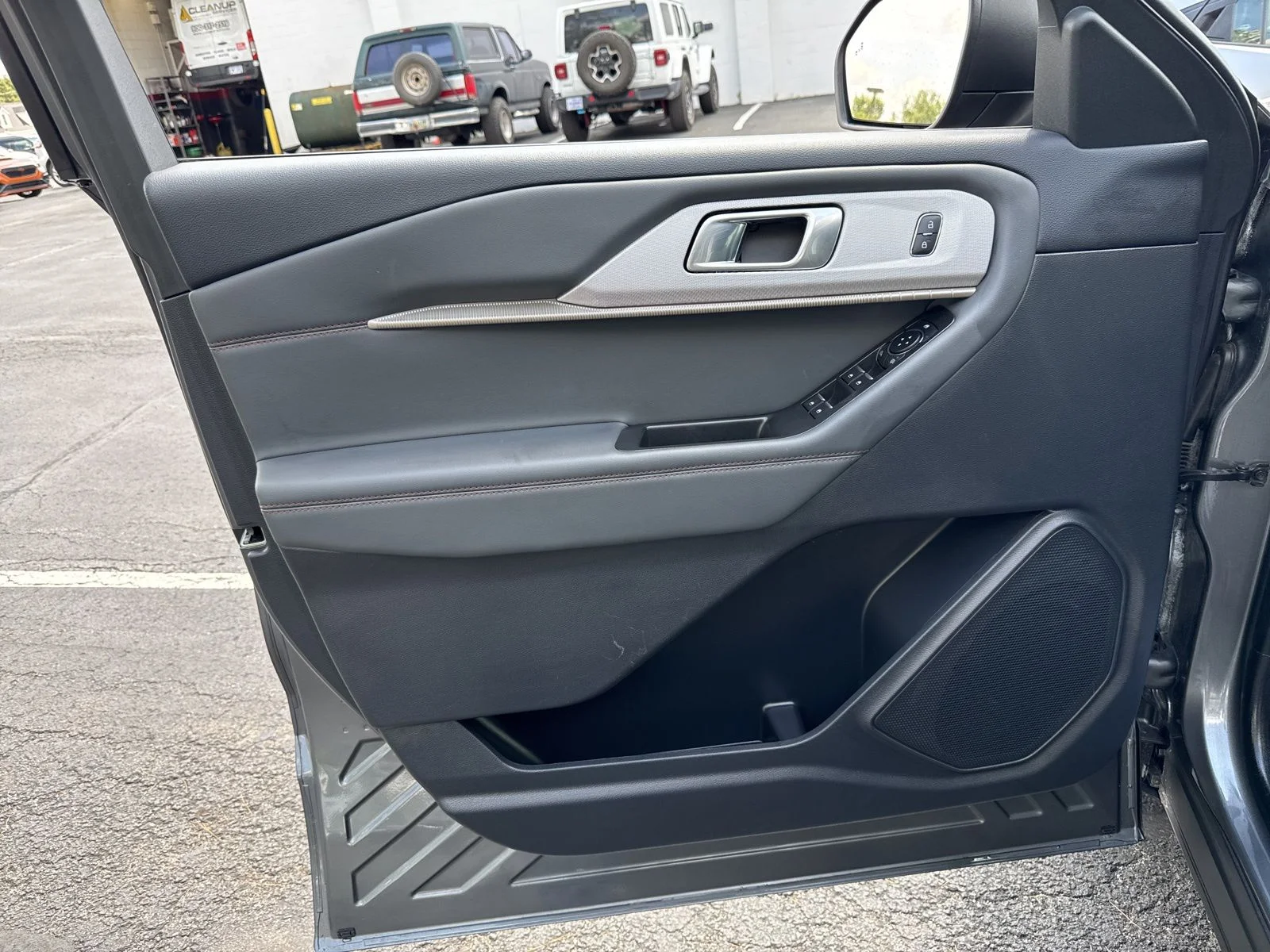 Certified Used 2025 Carbonized Gray Metallic Ford Active image 20