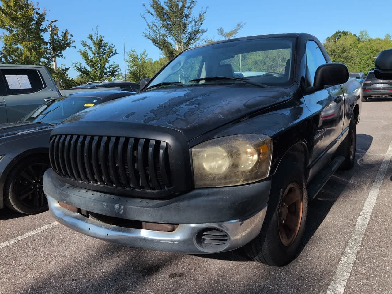Used 2007 Dodge Ram 1500 Pickup ST with VIN 1D7HA16K97J611718 for sale in Wesley Chapel, FL