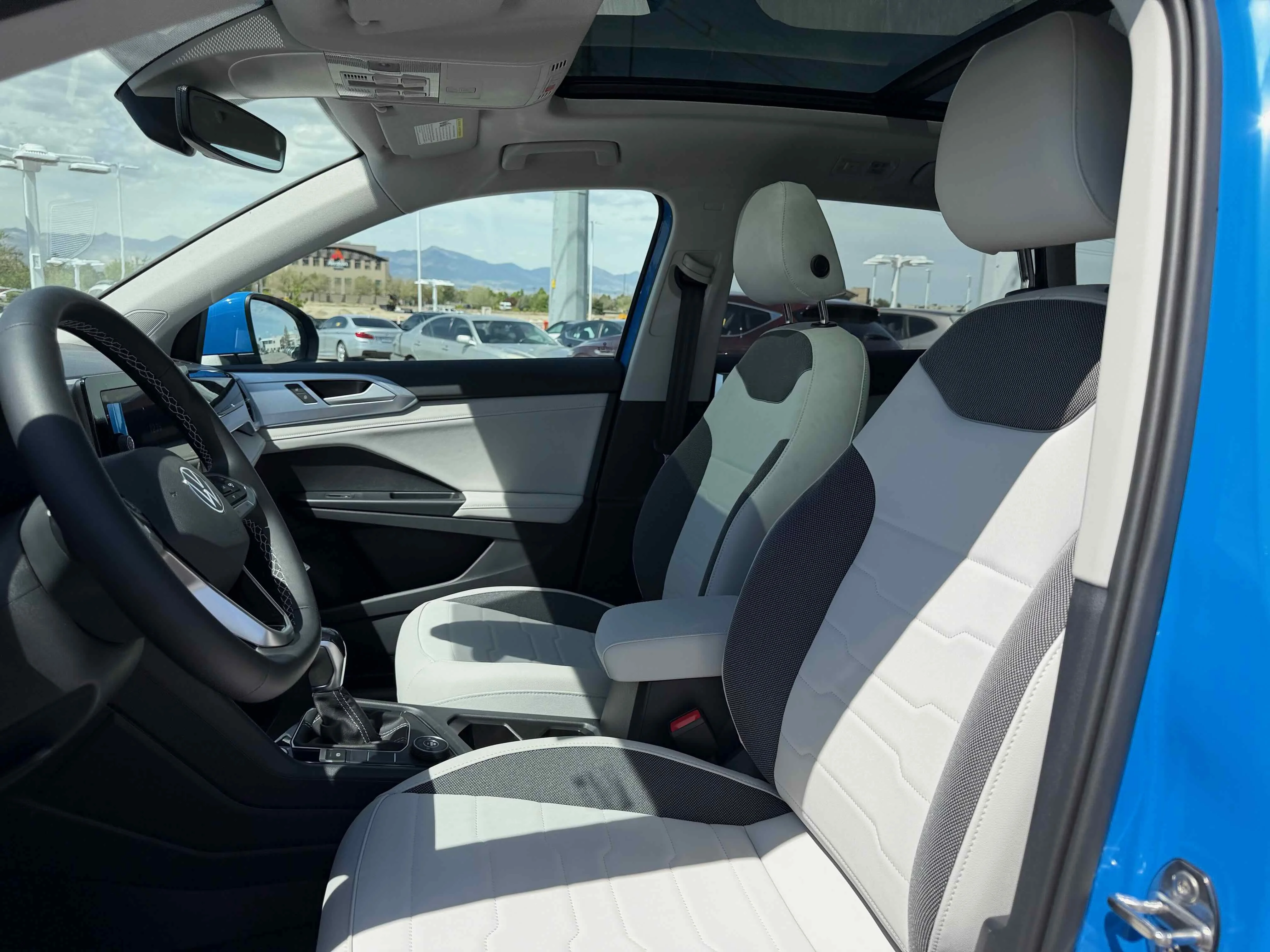 New 2026 Blue Volkswagen SE image 4