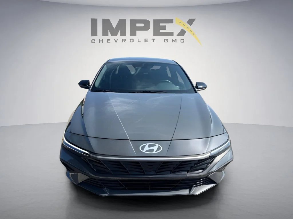 Used 2026 Charcoal Hyundai SEL Sport image 8