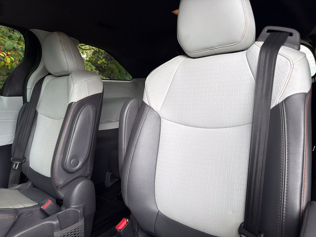 Used 2021 Pearl Toyota XSE image 32