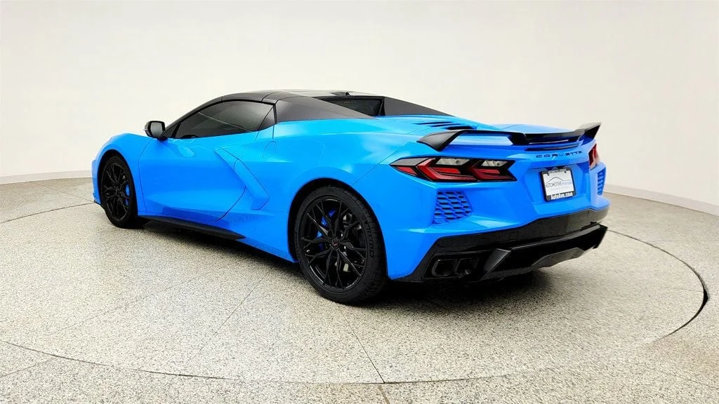 Used 2023 Rapid Blue Chevrolet 2dr Stingray Convertible w/3LT, Z51, Front Lift & Mag Ride image 7